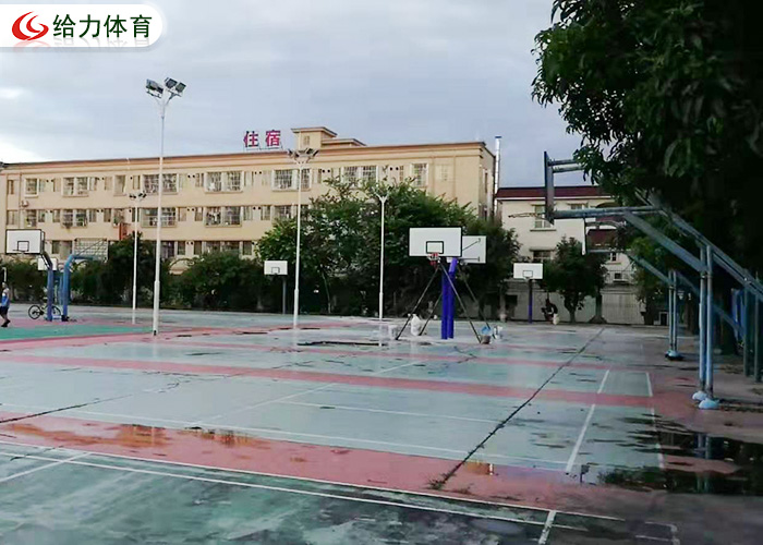 籃球架