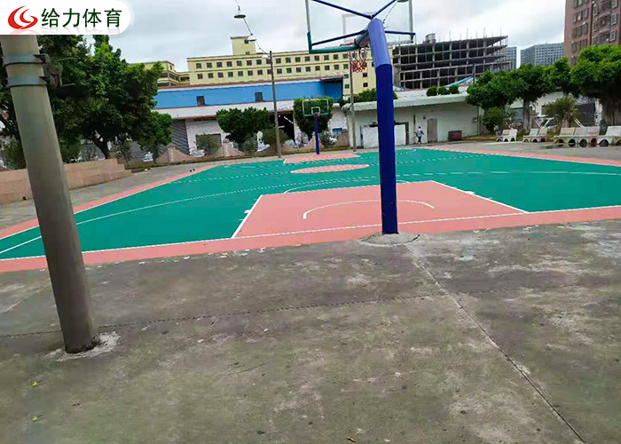 籃球架