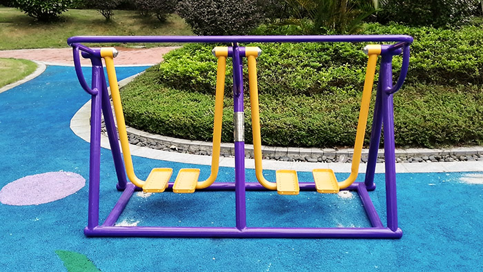 小區健身器材