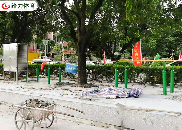 公園健身器材