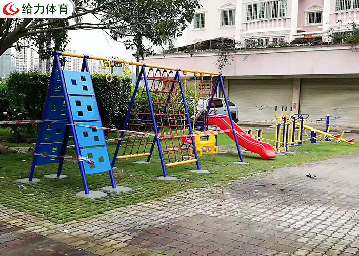 戶外健身器材